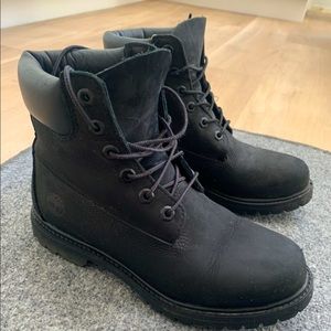 Black Timberlands